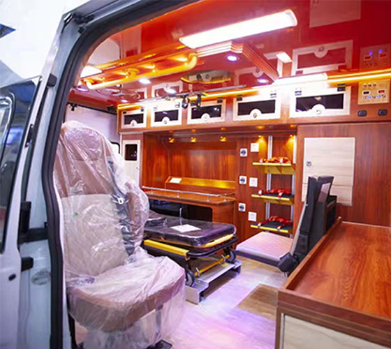 壤塘县车辆内部展示