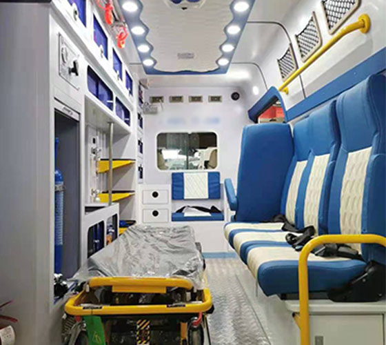 壤塘县车辆内部展示